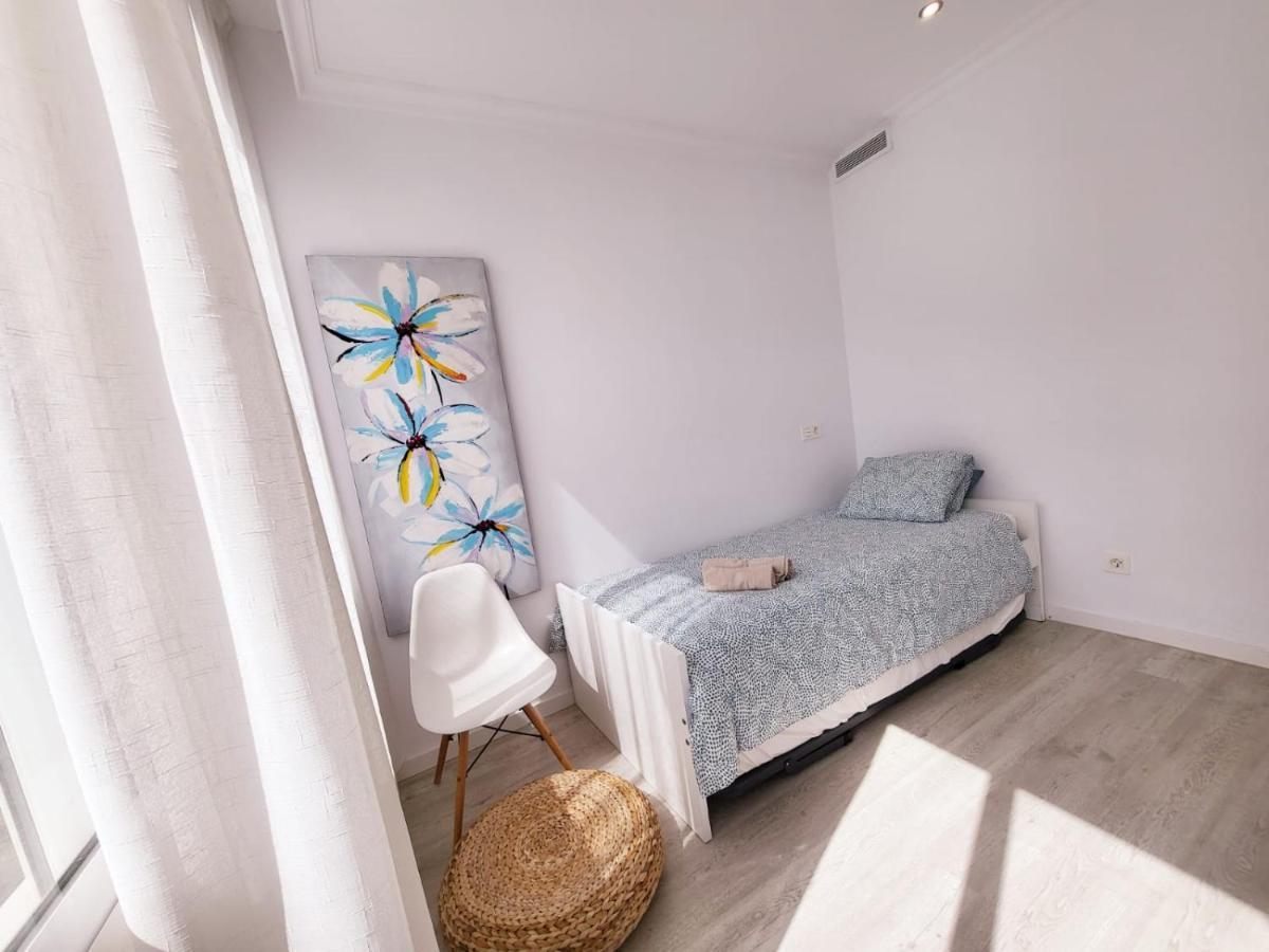 Stylish 3 Bedroom Penthouse In Marbella Centre With Large Pool Close To The Beach 外观 照片