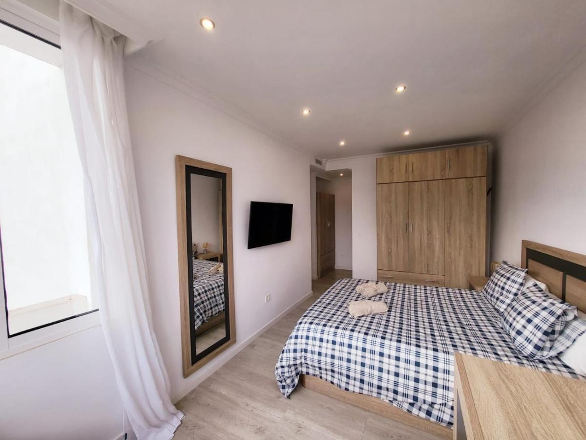 Stylish 3 Bedroom Penthouse In Marbella Centre With Large Pool Close To The Beach 外观 照片
