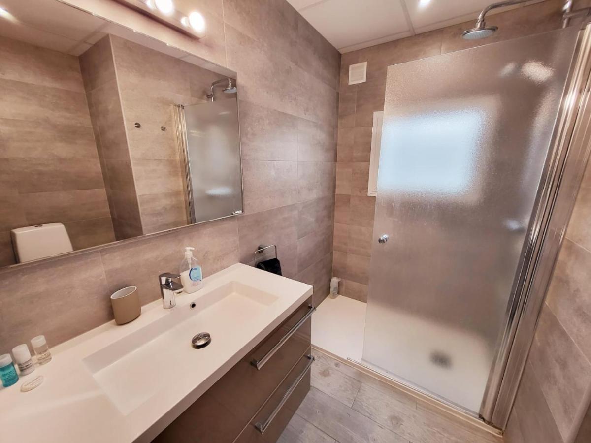 Stylish 3 Bedroom Penthouse In Marbella Centre With Large Pool Close To The Beach 外观 照片