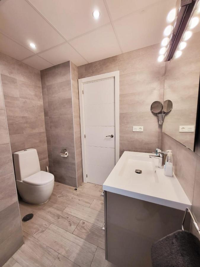 Stylish 3 Bedroom Penthouse In Marbella Centre With Large Pool Close To The Beach 外观 照片